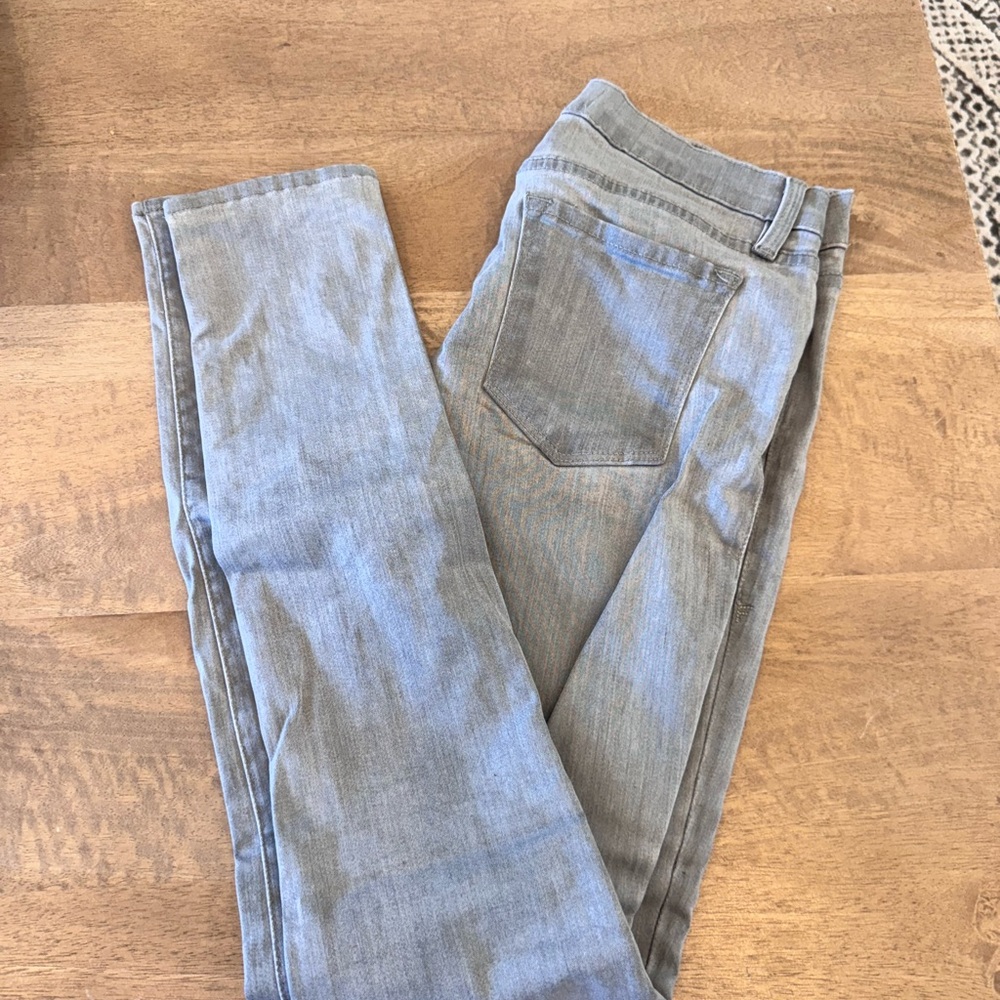 Frame Denim Light Gray Jeans